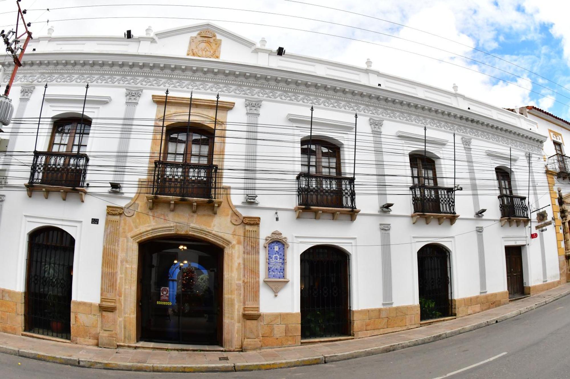 Parador Santa Maria La Real Sucre Exterior foto